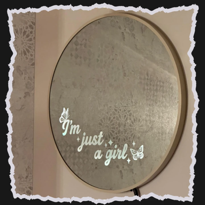 laserbywoo_lustro_i-m-just-a-girl_bez_gold I'm just a girl - obrazek 1